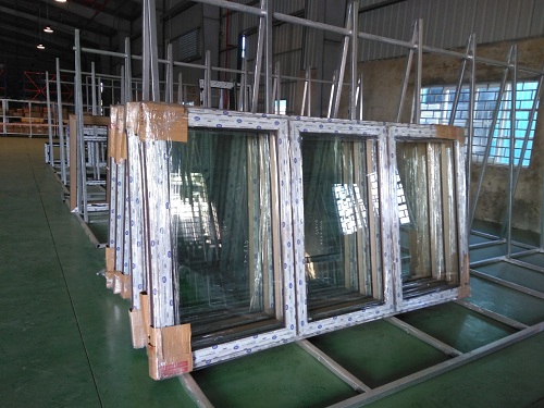 Chuyên sản xuất cửa nhựa lõi thép cao cấp