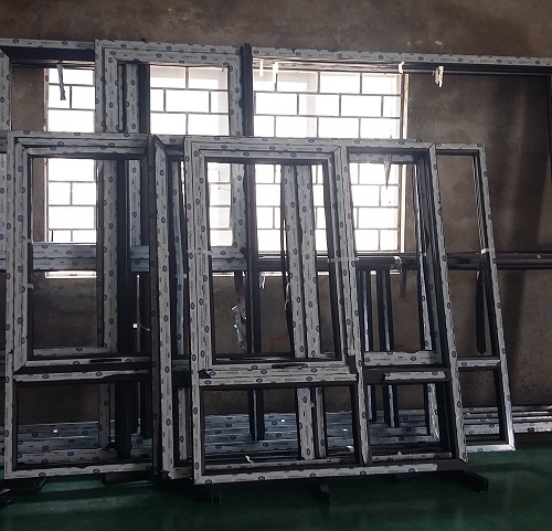 Đơn vị cung cấp cửa nhựa lõi thép Hàn Quốc uy tín